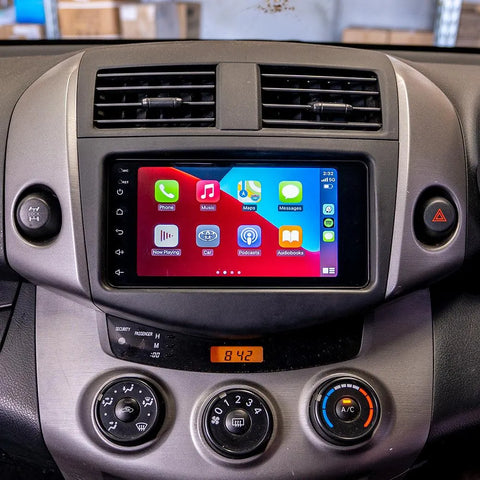 Toyota RAV4 Head Unit Upgrade Kit (2006-2011) - 7inch Wireless Multitouch Smartscreen with Apple Carplay Android Auto Toyota RAV4 Head Unit Upgrade Kit (2006-2011) - 7inch Wireless Multitouch Smartscreen with Apple Carplay Android Auto