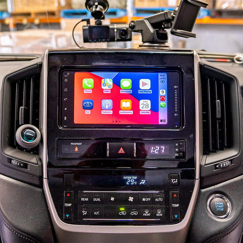 Toyota Landcruiser 200-Series Head Unit Upgrade Kit (2016-Present) - 7inch Wireless Multitouch Smartscreen with Apple Carplay Android Auto